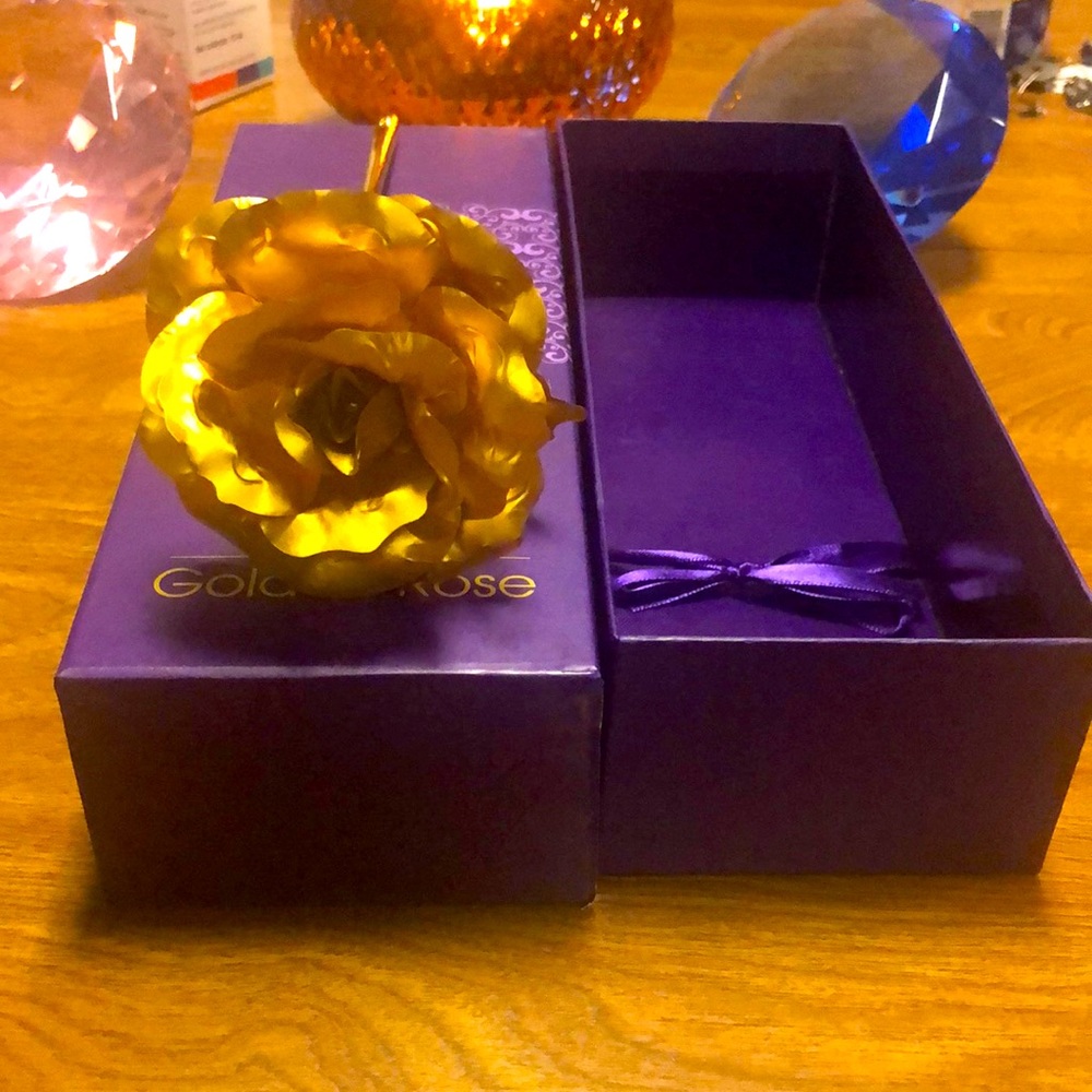 New in the Box “24” K Golden Rose